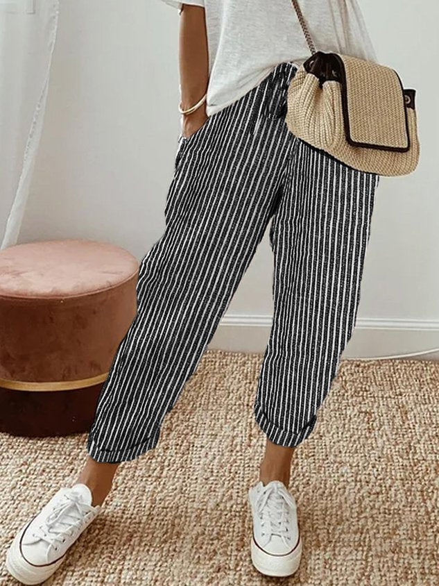 Pantaloni fluidi dal comfort elegante