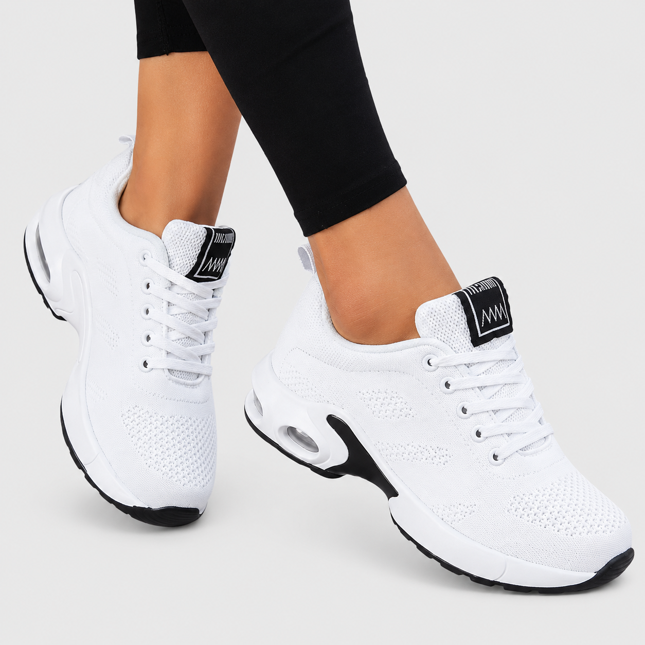 Sneakers con Suola Scolpita