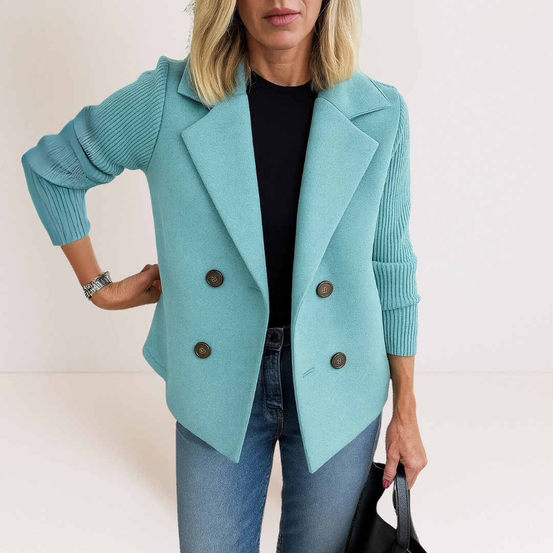Cappotto sartoriale con maniche in maglia