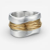 Anello in filo d'argento