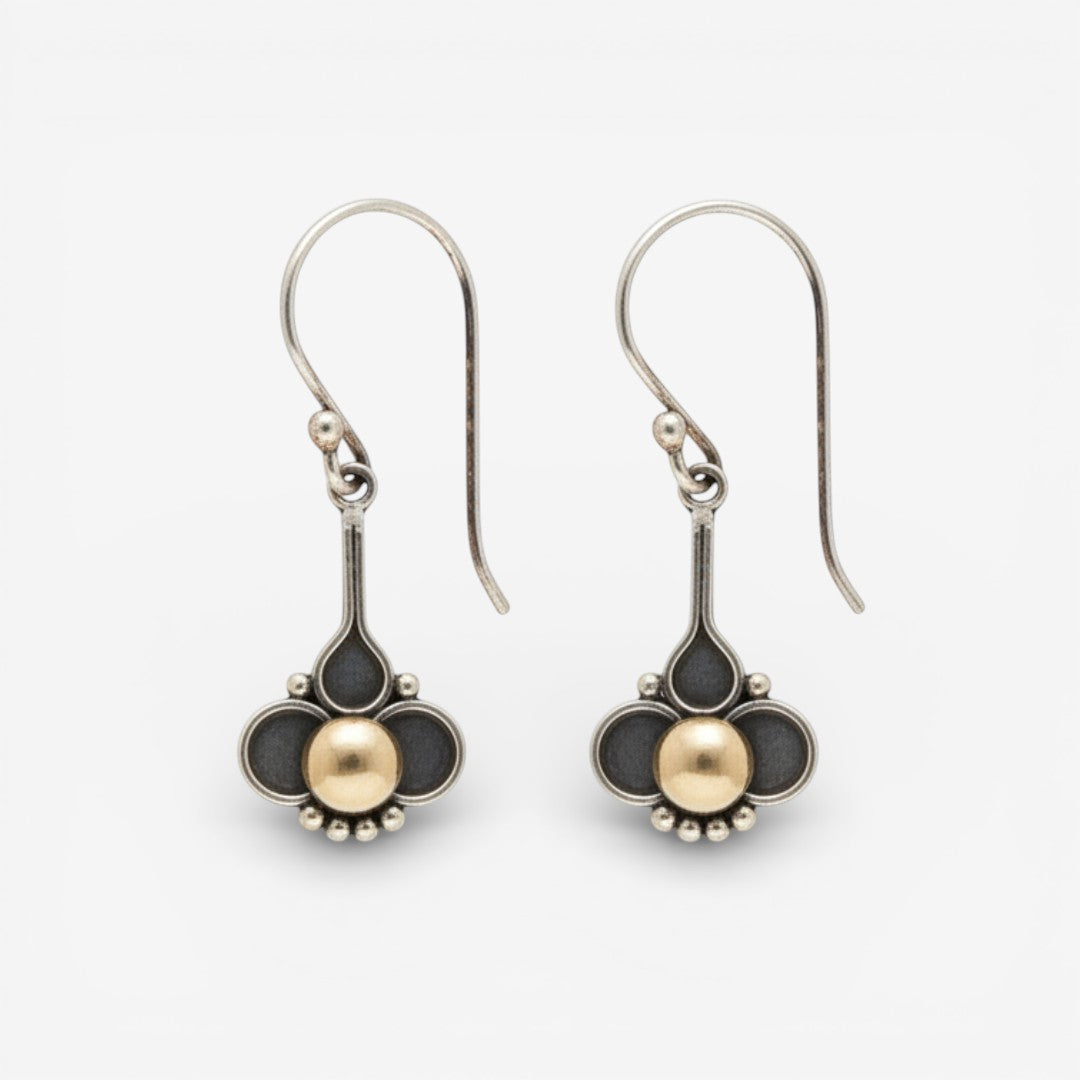 Orecchini Boho Trifoglio con Perle d'Oro