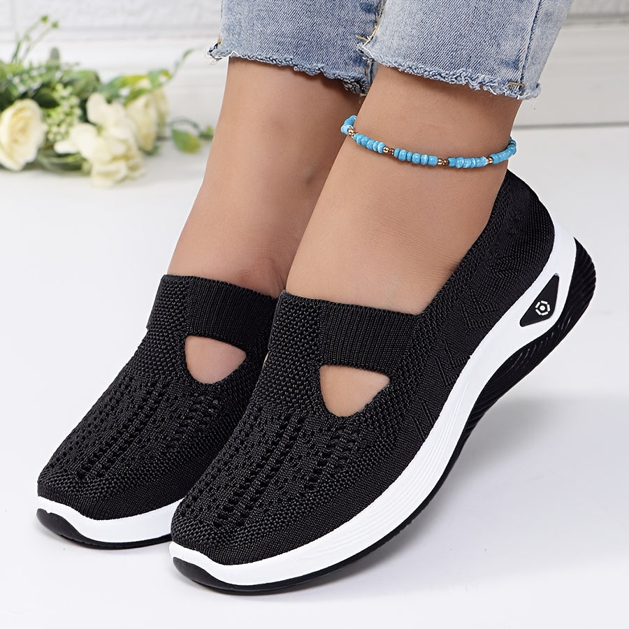 Scarpe Slip-On con Dettaglio a T