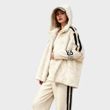 Karolína – Cappotto Con Cappuccio Confortevole