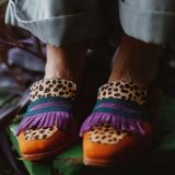 MOCASSINO CON FRANGE E STAMPA ANIMALIER