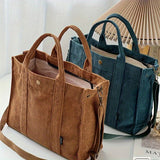 Silvia | Borsa a spalla a coste quotidiana