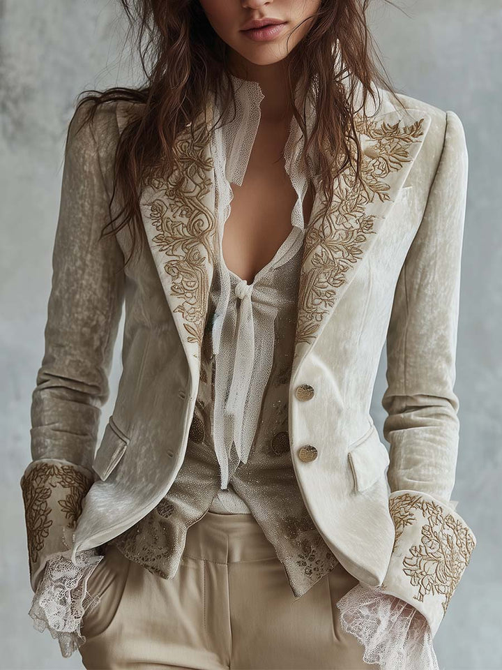 Paola | Blazer avorio con ricami e polsini in pizzo