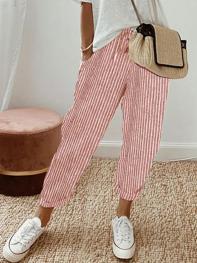 Pantaloni fluidi dal comfort elegante