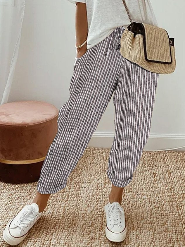 Pantaloni fluidi dal comfort elegante