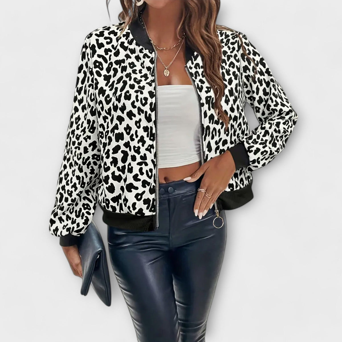 Elegante giacca leopardata