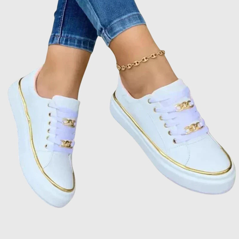 Sneakers con Catene Decorative