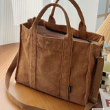 Silvia | Borsa a spalla a coste quotidiana