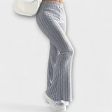 Luretta – Pantaloni svasati con struttura fine