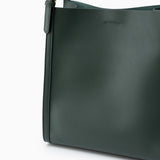 Camille - Borsa