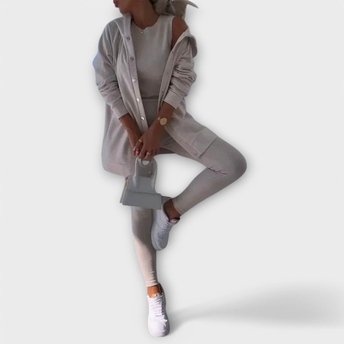 Set di tre pezzi con cardigan