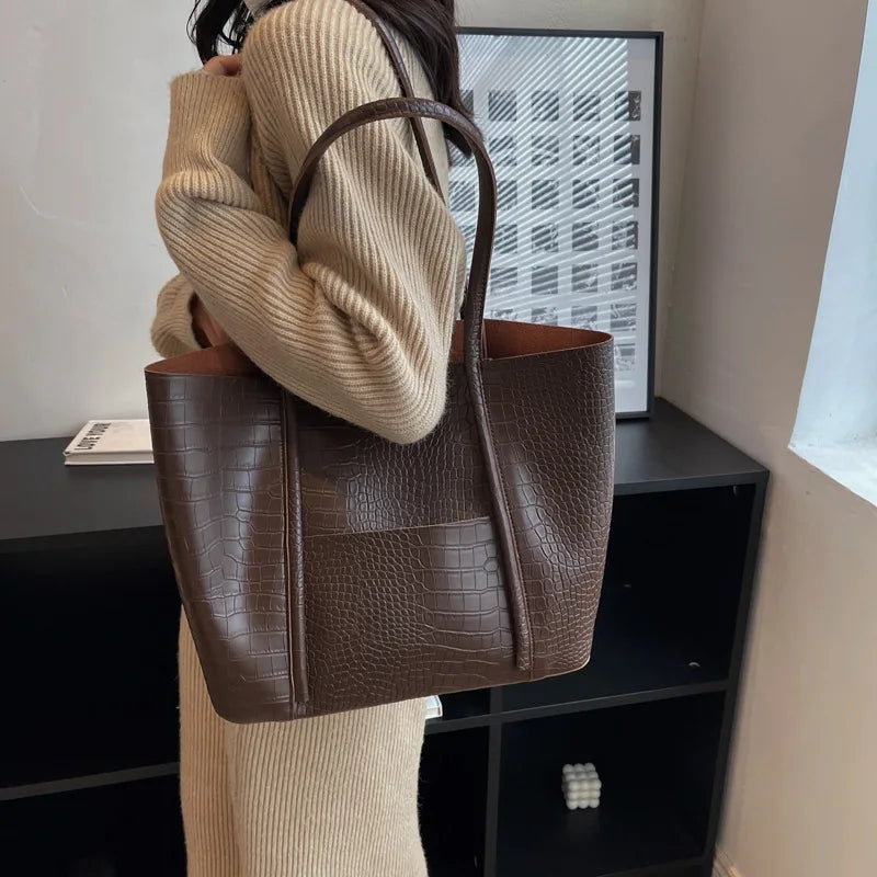 Borsa a spalla raffinata