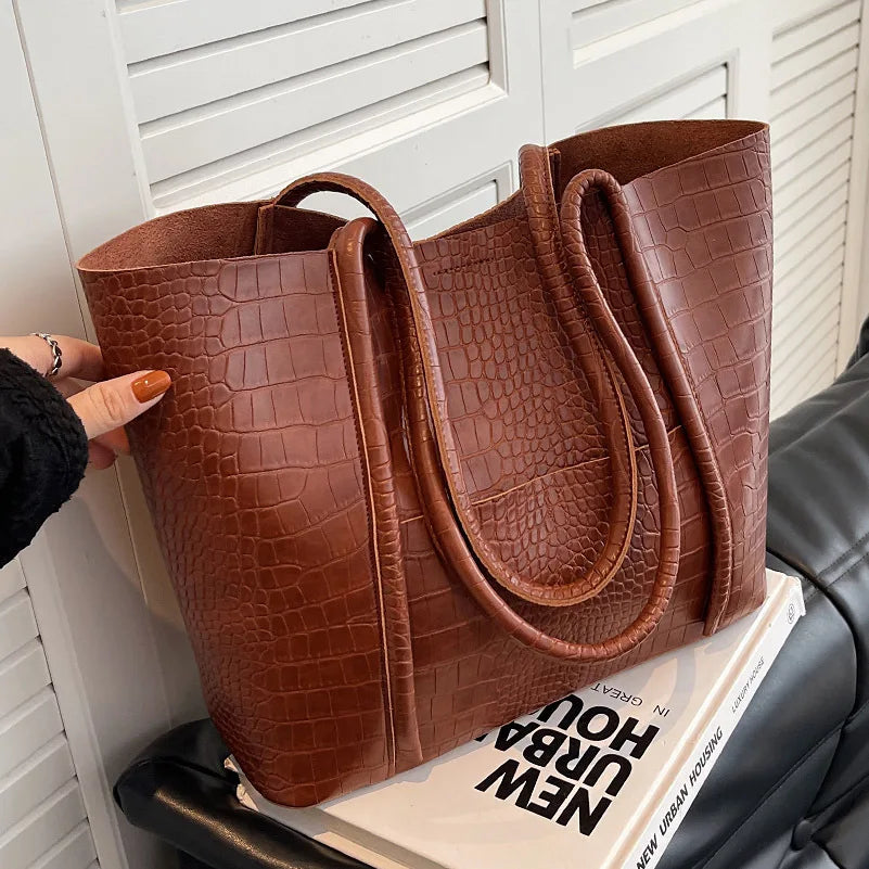 Borsa a spalla raffinata