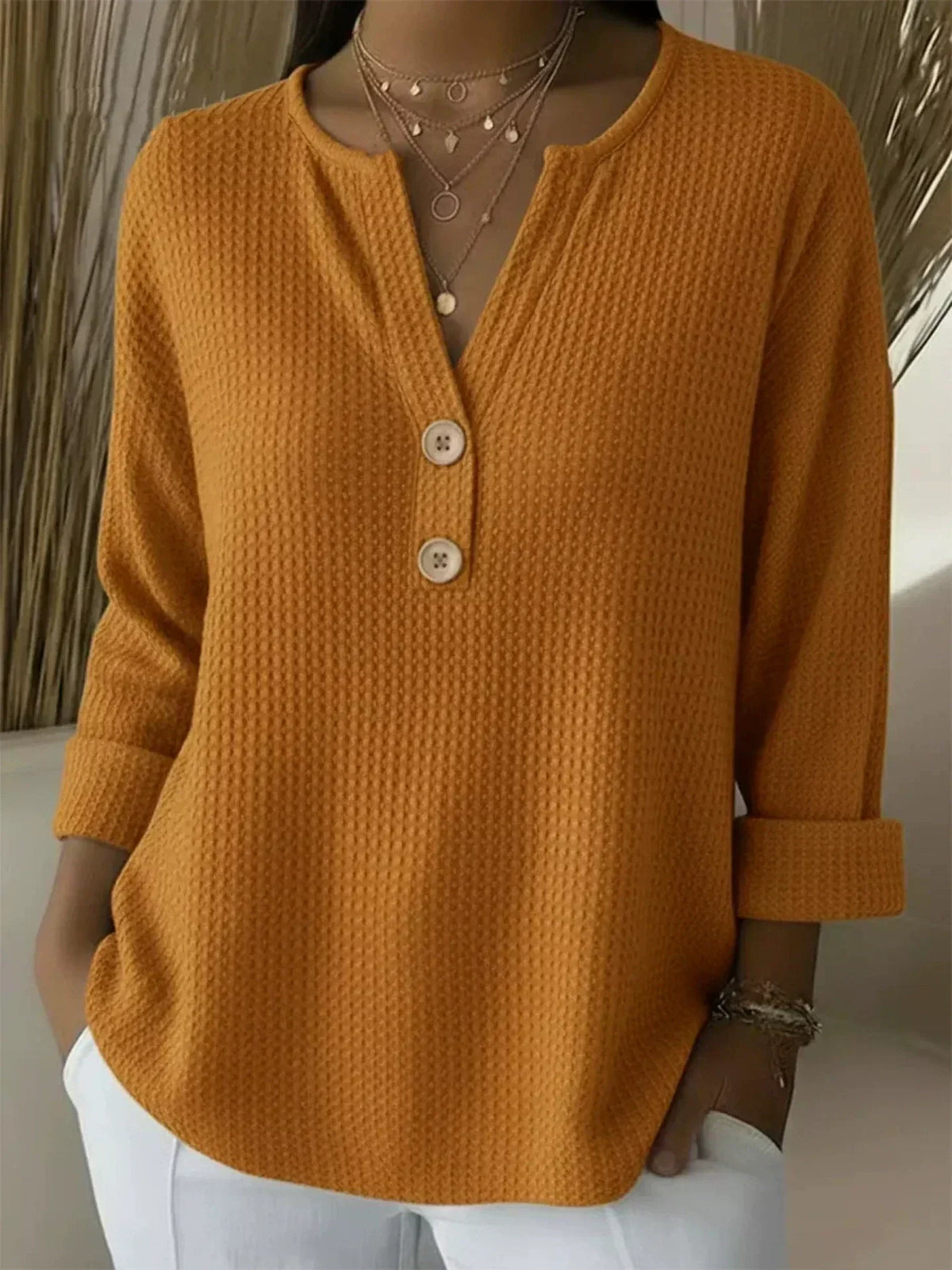 Maglia Henley Goffrata con Bottoni