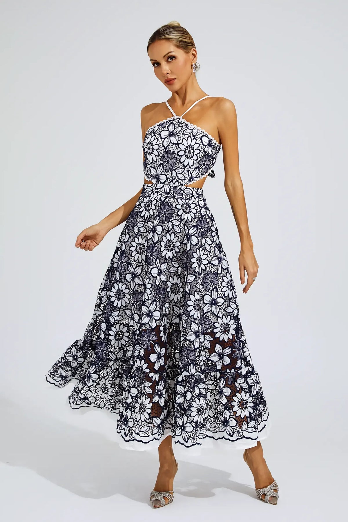 Melanie - Abito cut-out con halter