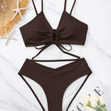 Clotilde | Set di Bikini Due Pezzi con Nodo Anteriore
