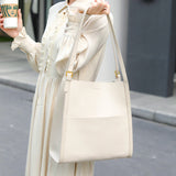 Camille - Borsa