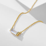 Livia – Collana in argento con piccolo pendente