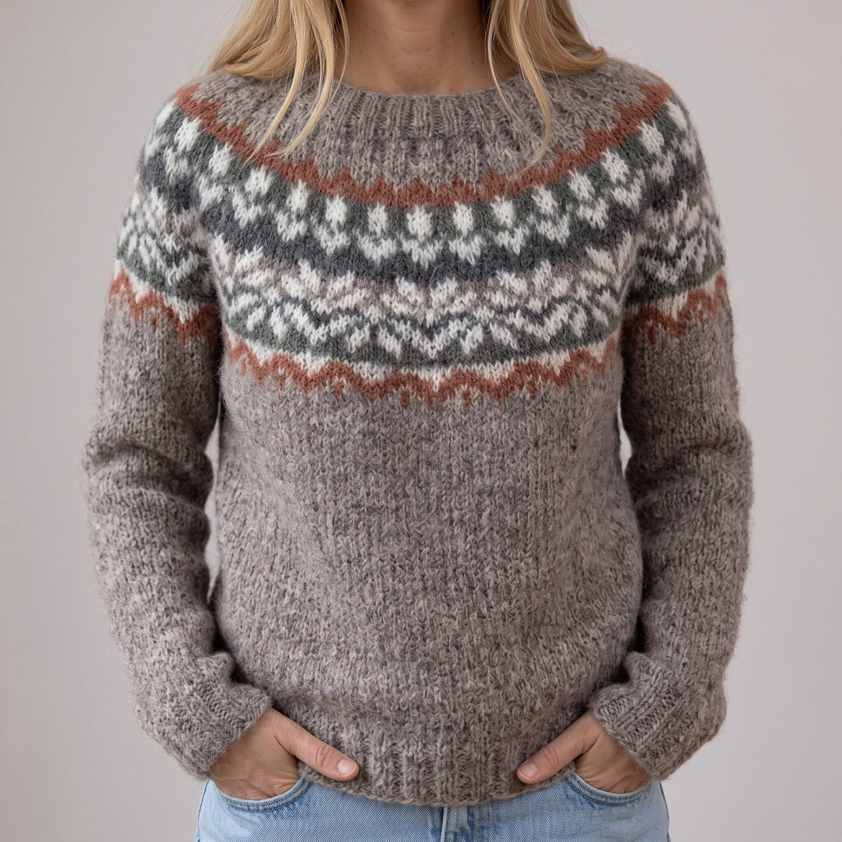 Maglione Retrò Grigio con Motivo Norvegese