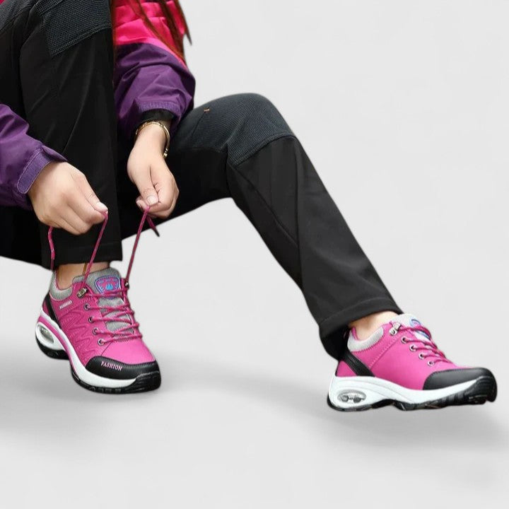 Sneakers con Pannelli Sagomati
