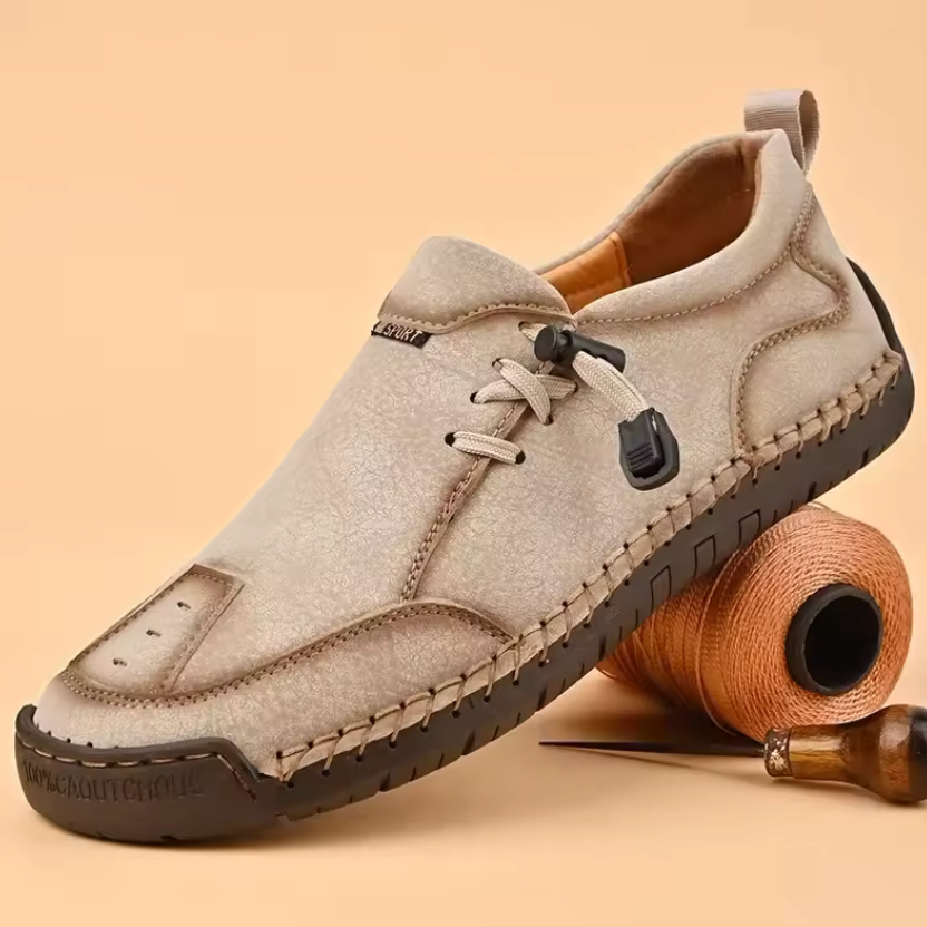 Scarpe Slip-On con Cuciture a Vista
