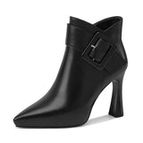Giovanna™ | Stivali con fibbia