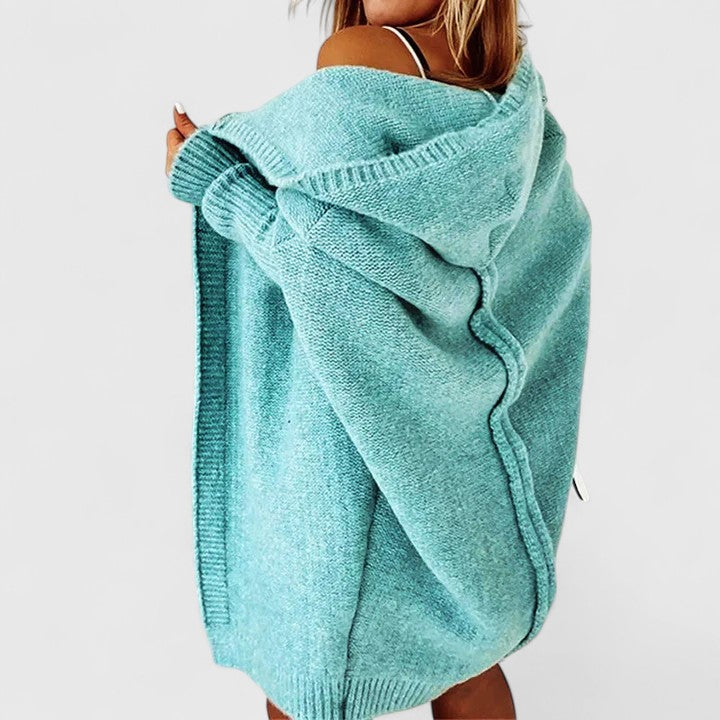 Cecilia | Cardigan in Maglia Morbida per Massimo Comfort