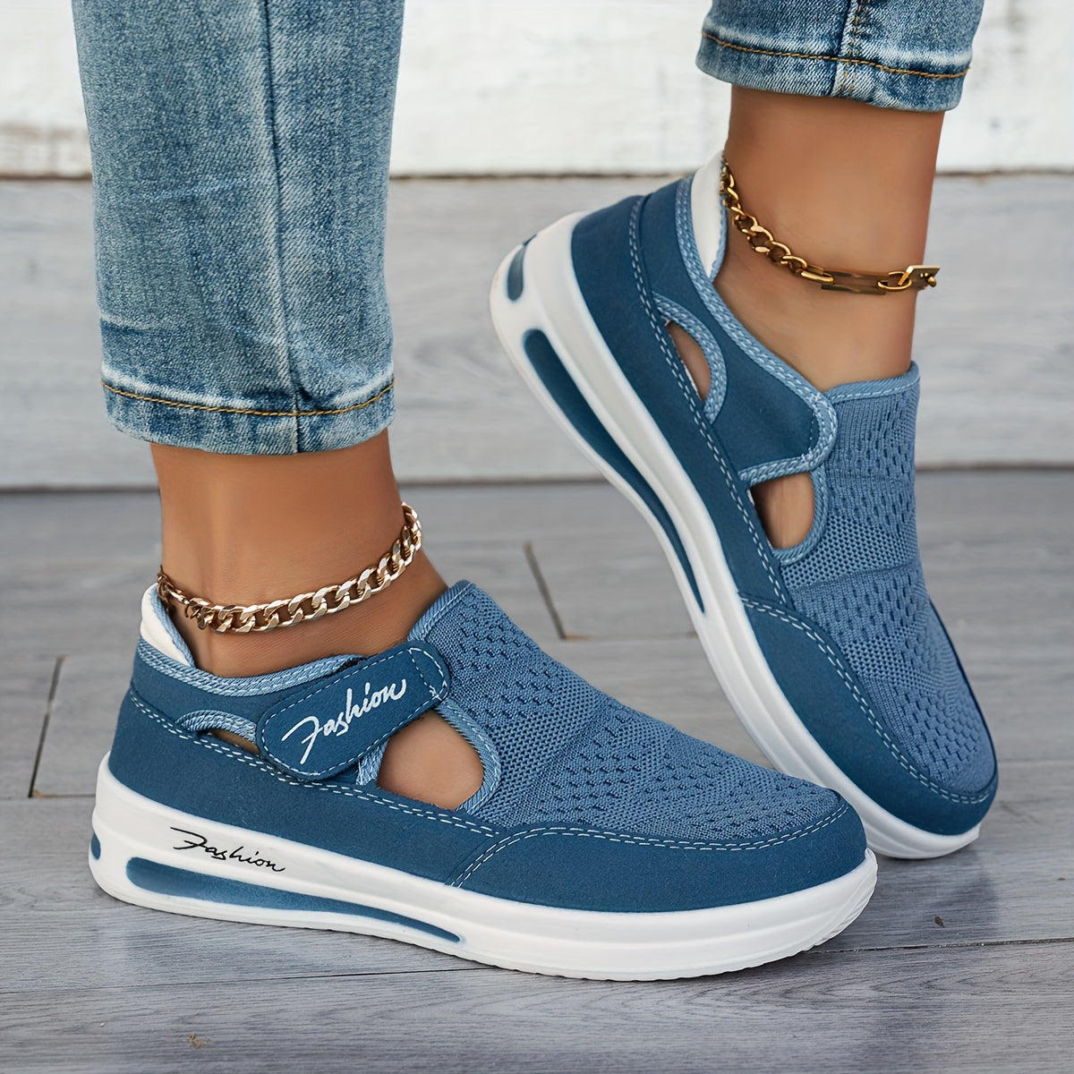 Scarpe Slip-On con Cinturino Laterale
