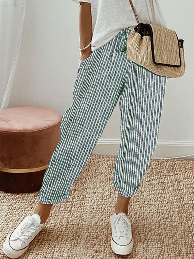 Pantaloni fluidi dal comfort elegante