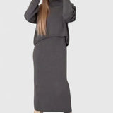 Chrystahl | Elegante Abito Completo con Maglione a Collo Alto