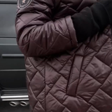 Eleonora - Calore Elegante per un Inverno Moderno