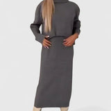 Chrystahl | Elegante Abito Completo con Maglione a Collo Alto