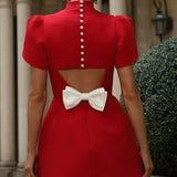 Lyraea - Elegante mini abito con maniche a petalo