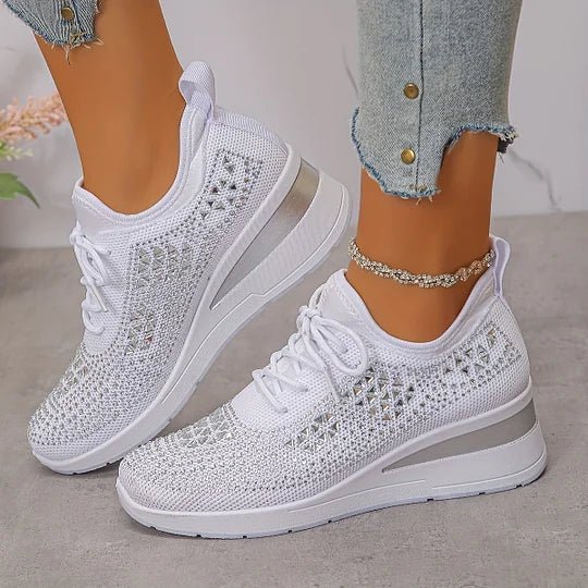 Sneakers Traforate con Zeppa