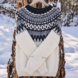 Ilaria – Maglione invernale con motivo nordico sulle spalle